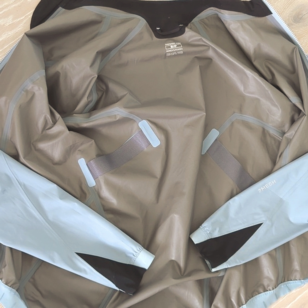 Lululemon 7Mesh Cycling Jacket windproof water resistant packable lightweight S - Picture 7 of 16